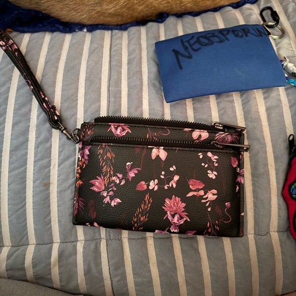 a new day Handbags - a new day Black and Pink Floral Wristlet Clutch